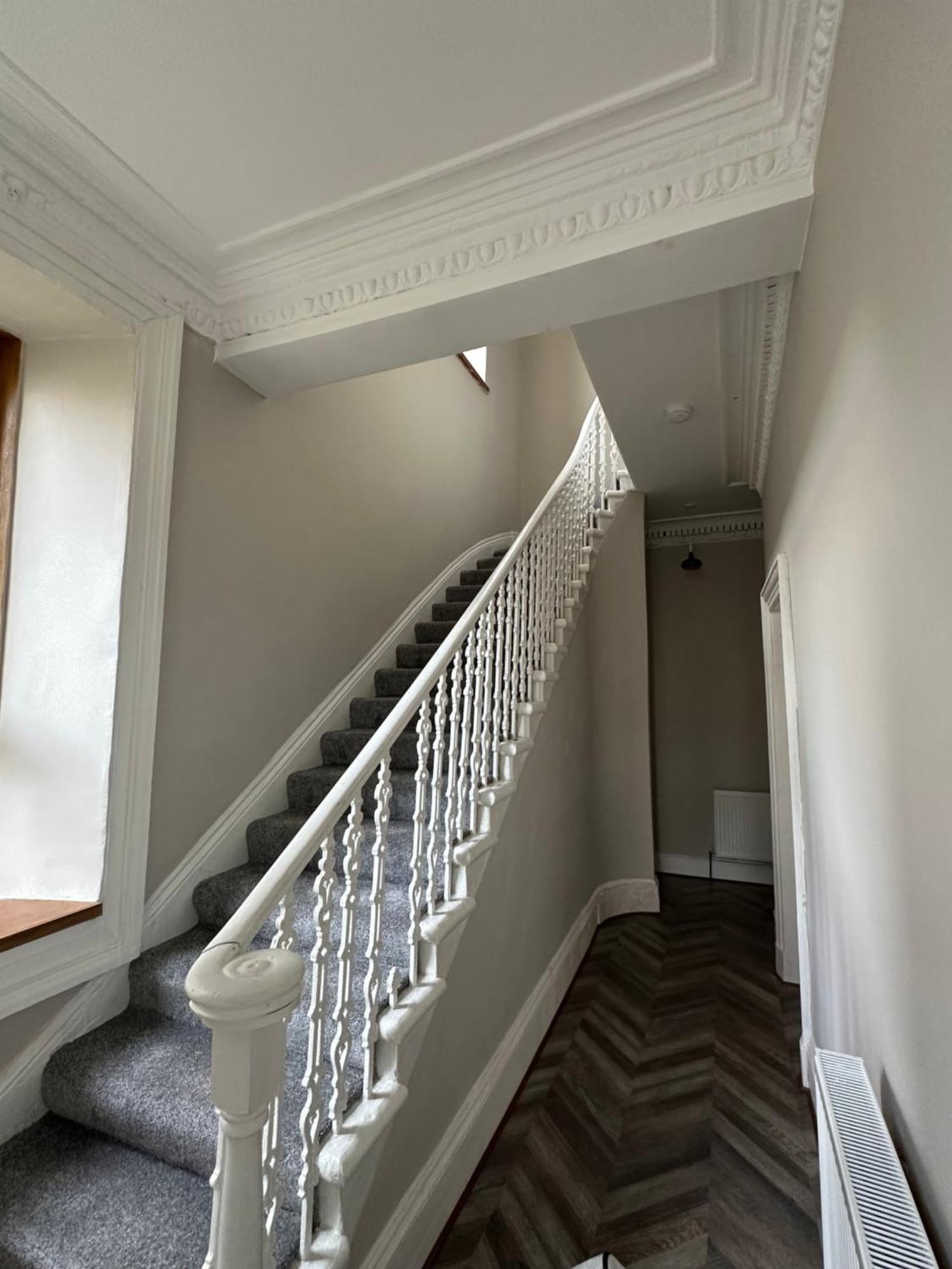 Spacious 5 Bedroom House Close To West End * Glasgow